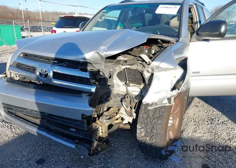 2005 Toyota 4Runner Sr5 V6 from USA, damaged, VIN JTEZU14R258034553